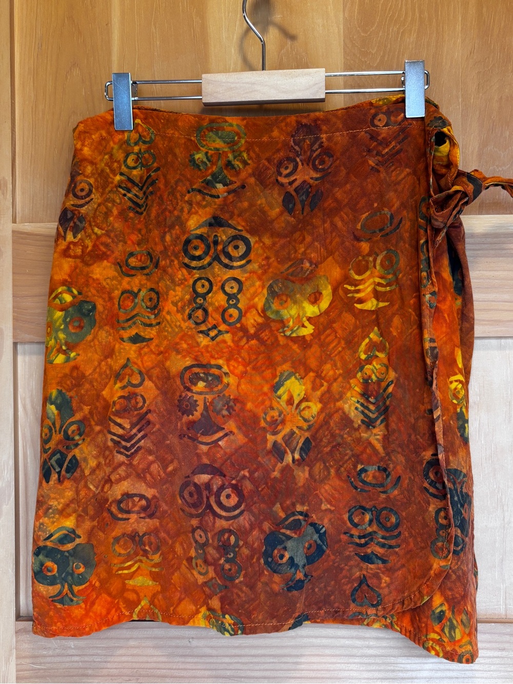 Women's Boho 90s Vibe Orange Printed Mini Wrap Skirt